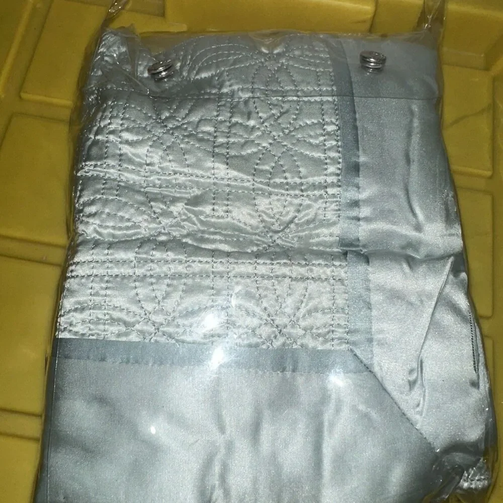 Natori canton Quilted Duvet Sham standard NA11-2681